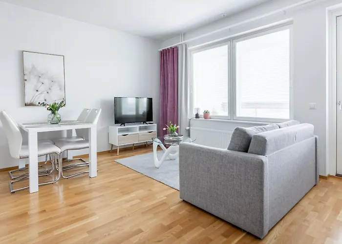 Arctic Aurora City Suite
